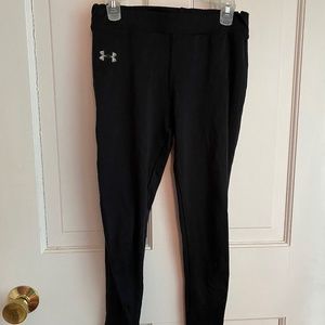 Under Armour black leggings